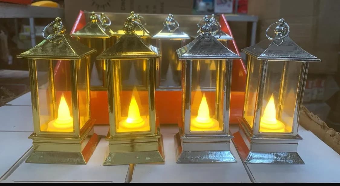 Lampki LED dekoracyjne metalowe złote 71025-309