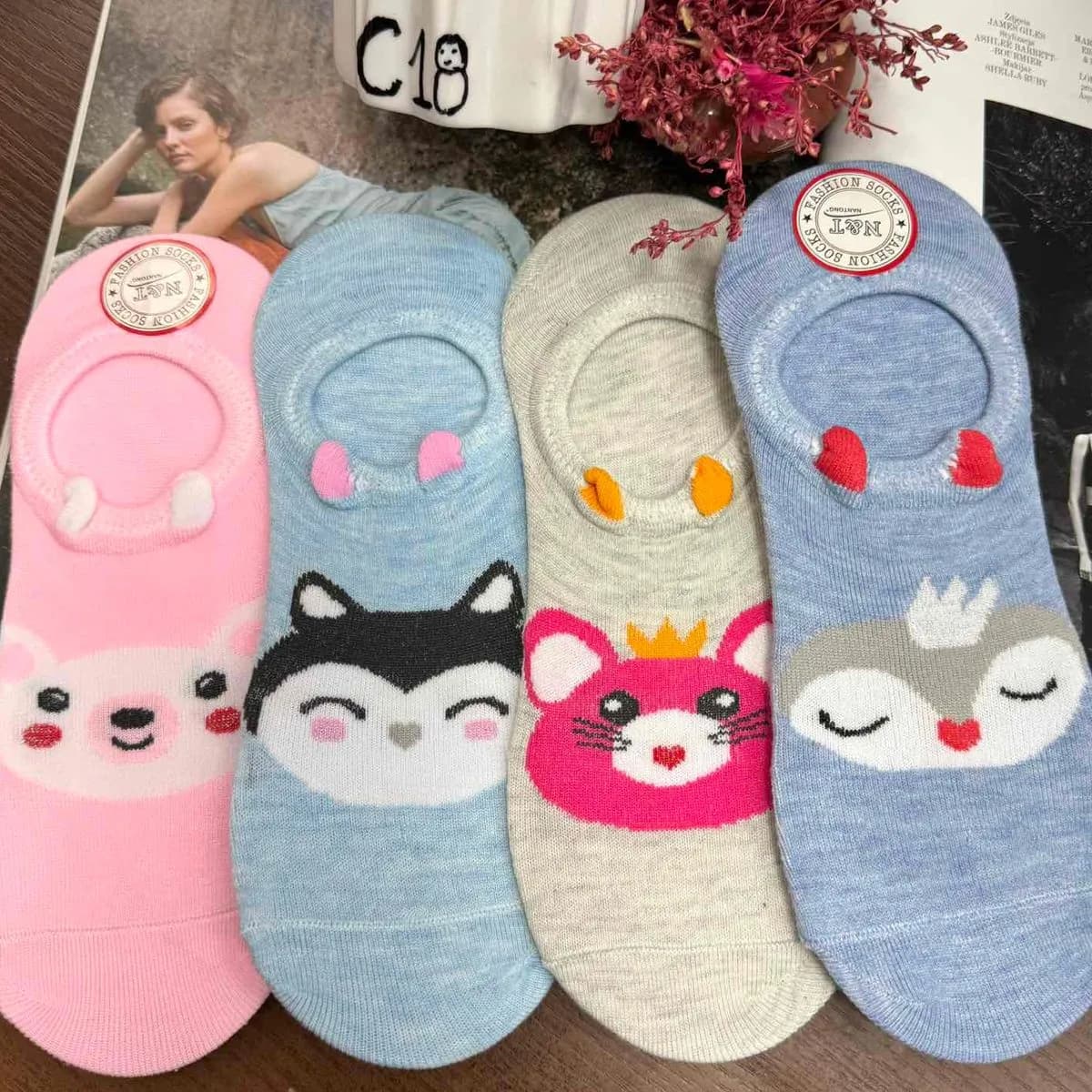 Skarpetki damskie z motywami zwierząt 4 pary