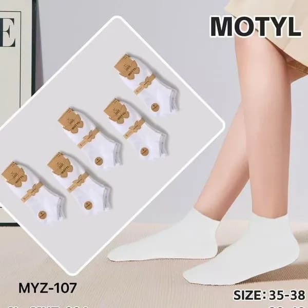 Skarpetki damskie białe motyle rozmiar 35-38 MYZ-107