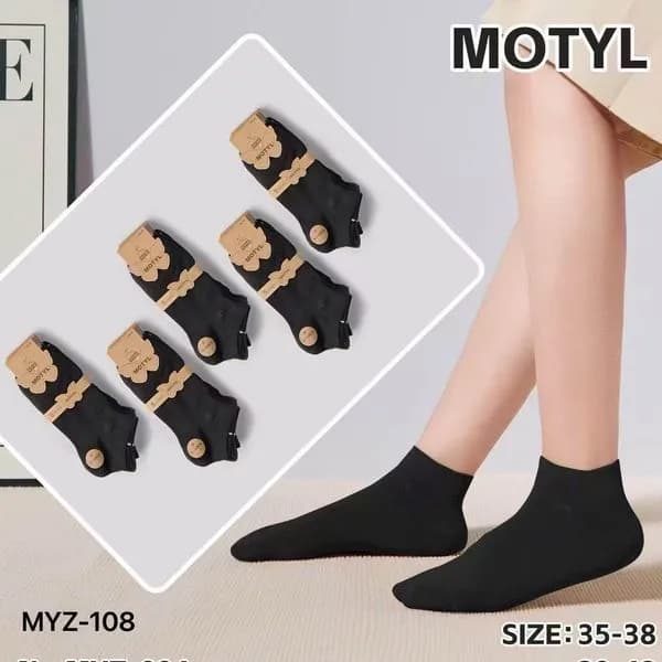 Skarpetki damskie czarne motyle rozmiar 35-38 MYZ-108