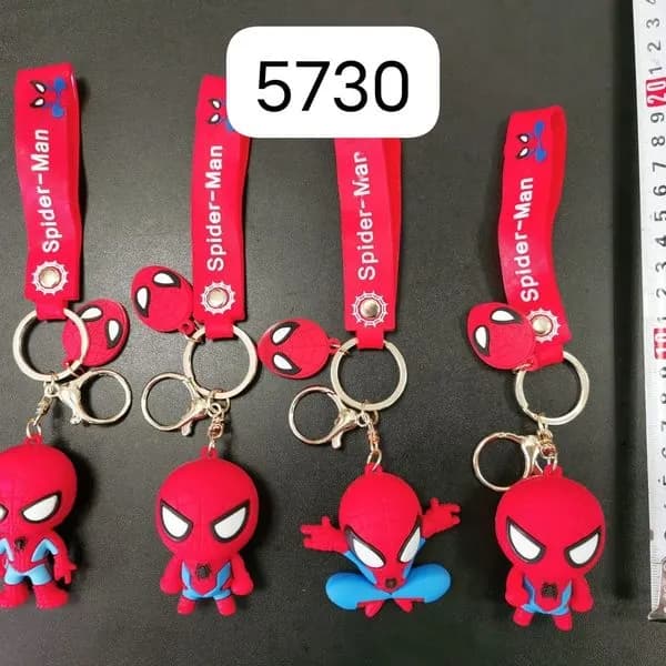 Brelok do Kluczy Spider Man Gumowy 3D z Paskiem 24 szt.