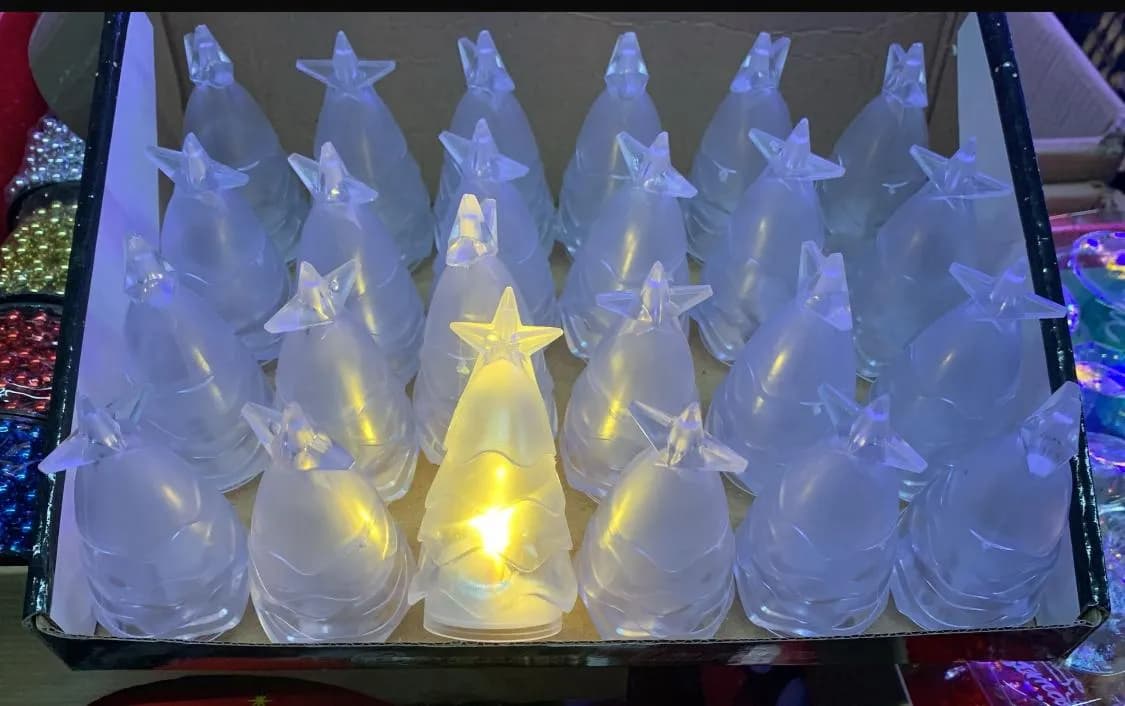 Lampki LED choinkowe w kształcie gwiazd, 24 szt