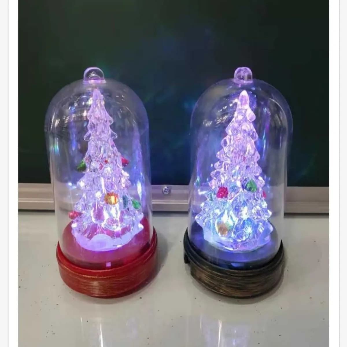 Lampka LED Świąteczny Drzewko pod Kloszem 81025-521