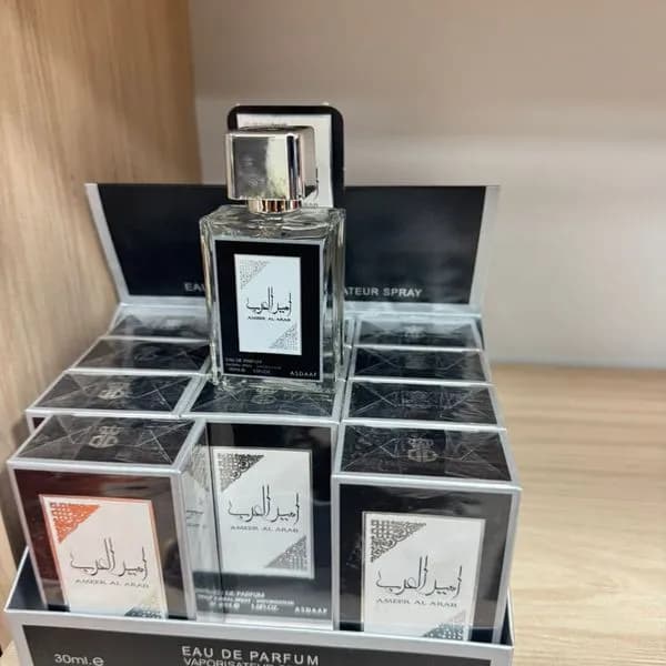 Eau de Parfum 30ml spray arabski w czarnym opakowaniu