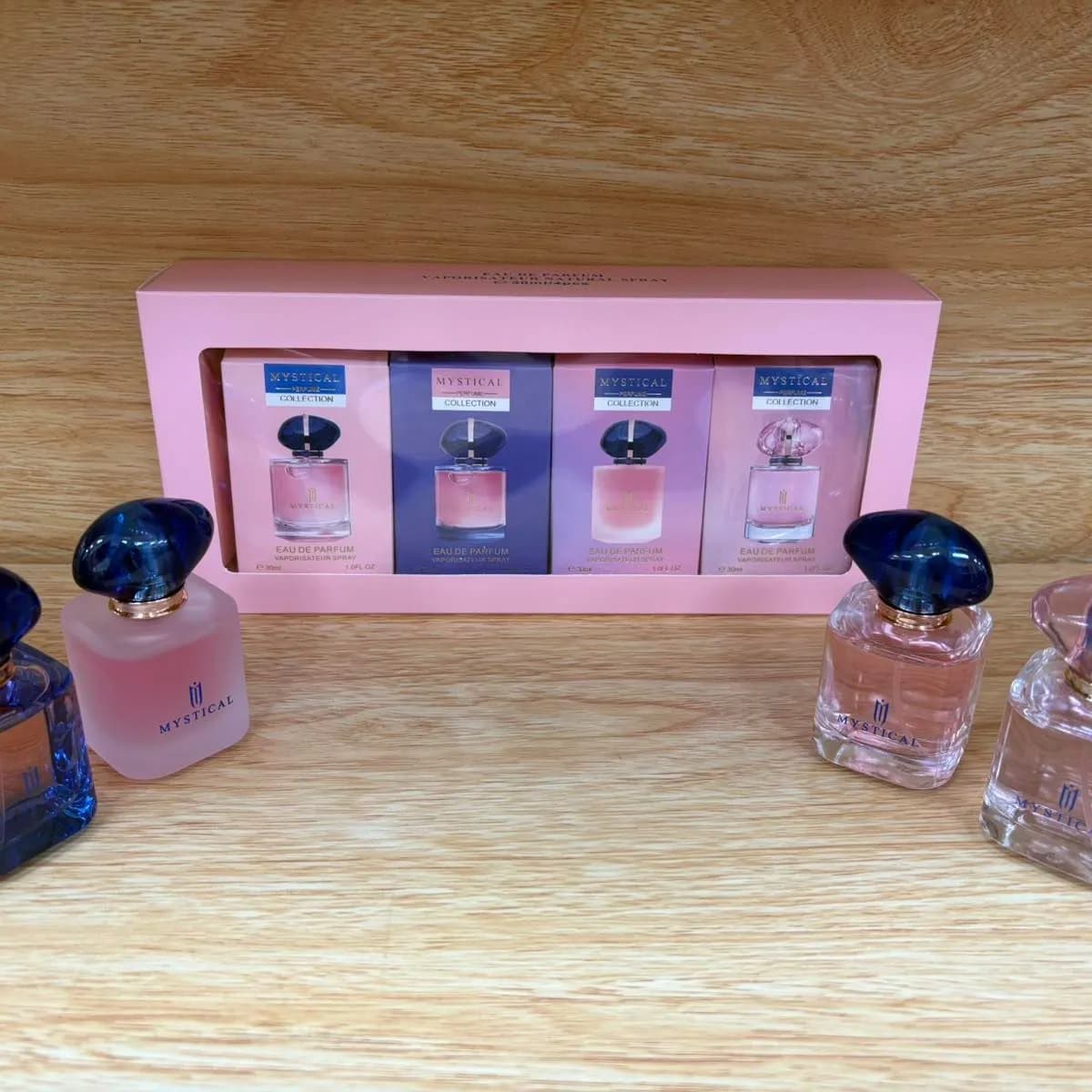 Zestaw Perfum Mystical 4x30ml Eau de Parfum - 4 zapachy w pudełku