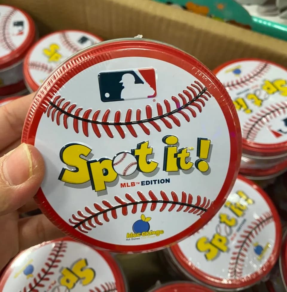 Gra karciana Spot It! MLB Edition dla dzieci, metalowa puszka