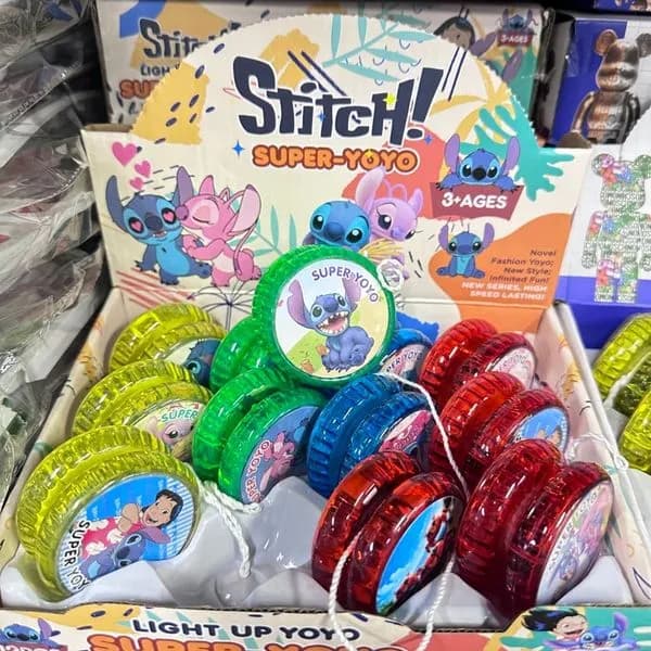 Yoyo Stitch Super Light Up, transparentne, mix kolorów, świecące