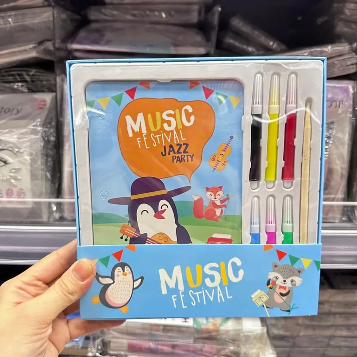 Zestaw kreatywny "Free Style" z dinozaurami, pisaki i plansze