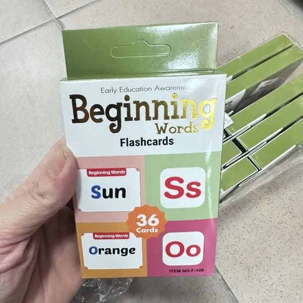 Fiszki edukacyjne Beginning Words Flashcards 36 szt. nauka słów