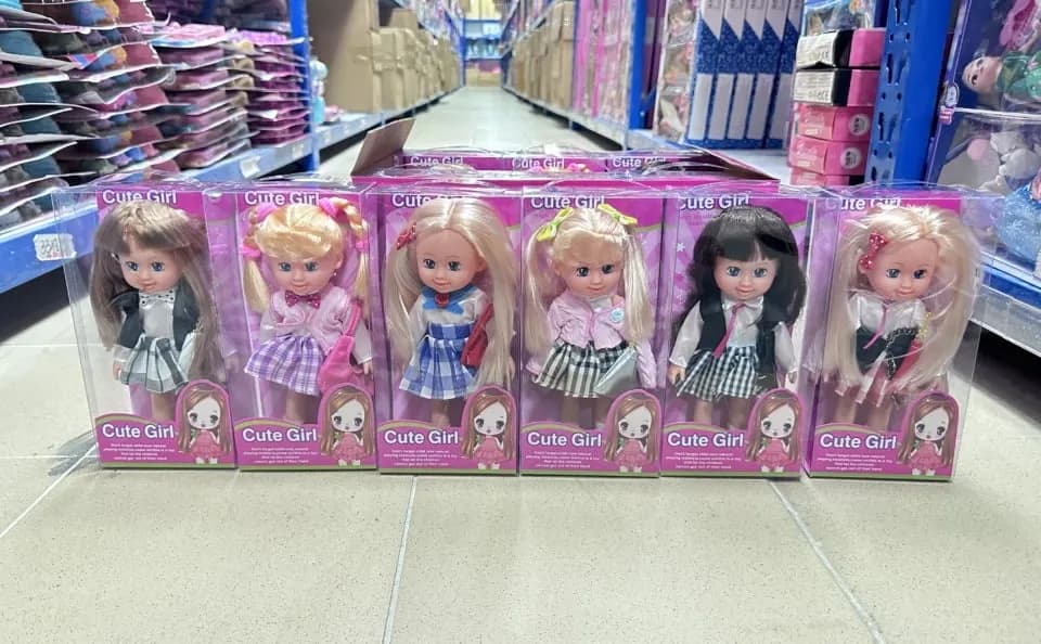 Lalka Cute Girl, różne wzory, opakowanie zbiorcze 12 szt.