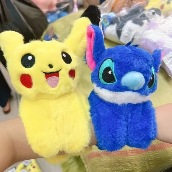 Maskotka pluszowa na rękę Pikachu i Stitch, miękka opaska 12 szt.
