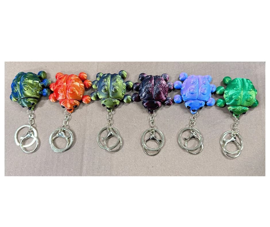 Brelok do kluczy "Żuk" wielokolorowy z karabińczykiem - 24 szt.