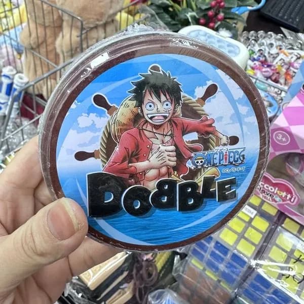 Gra Dobble One Piece Luffy - metalowa puszka