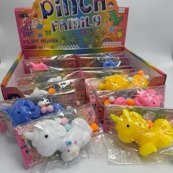 Zabawka Squeeze Pinch Family jednorożec gniotek mix kolorów 16szt