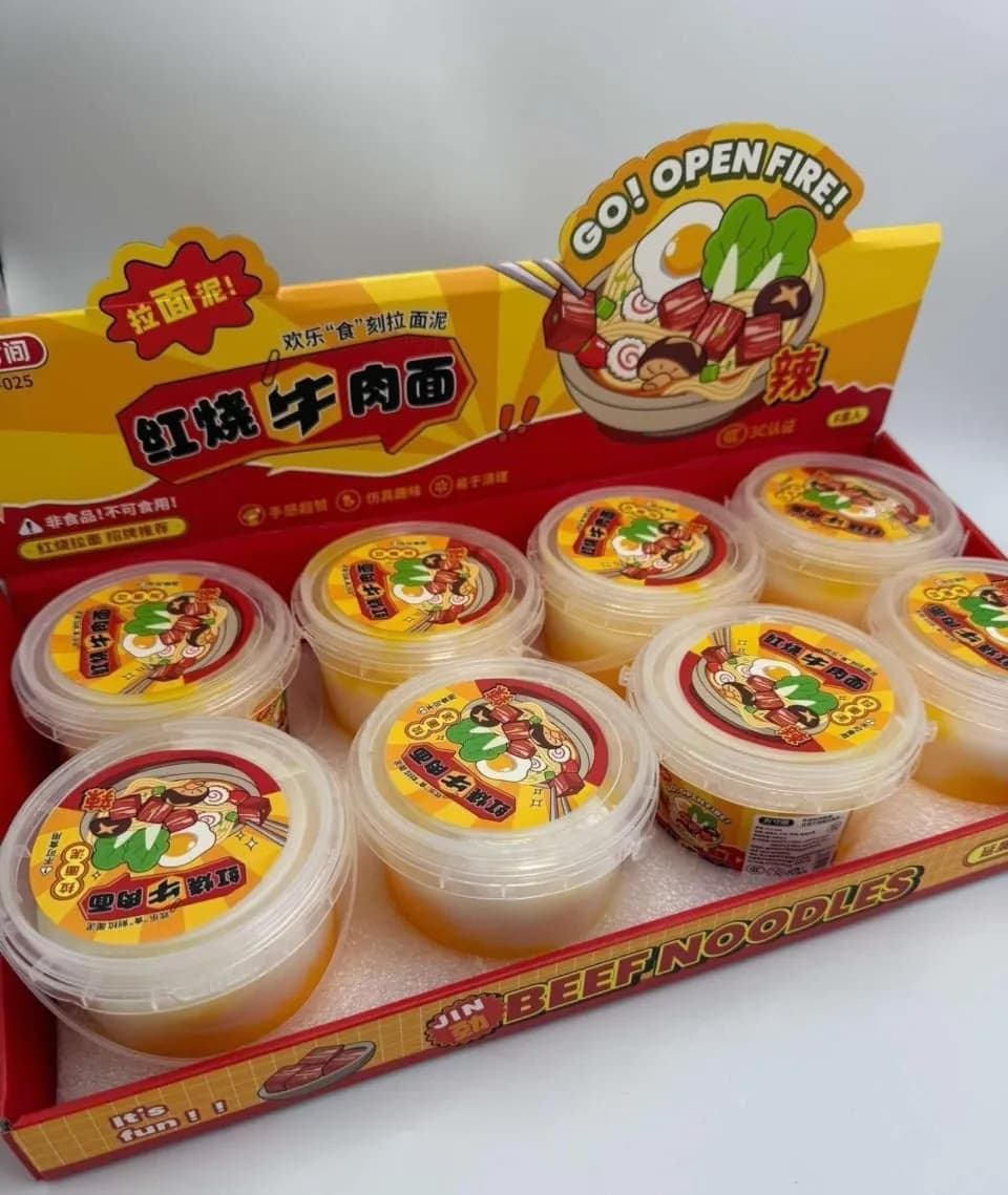 Zabawka Beef Noodles - imitacja dania, masa plastyczna, 8 szt.