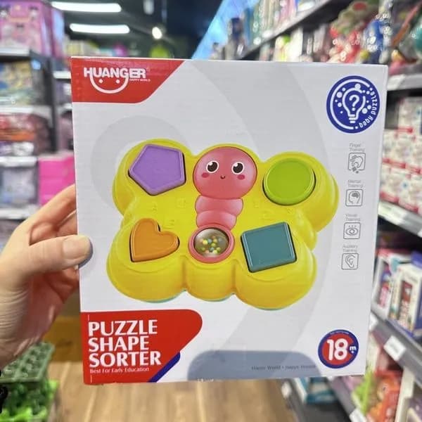 Sorter Kształtów Motyl Huanger PK13523 Edukacyjny z Grzechotką