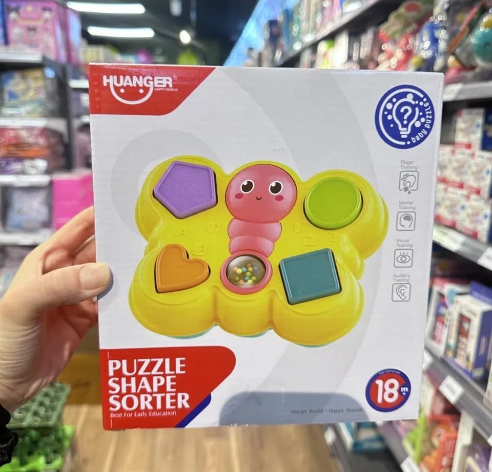Sorter Kształtów Motyl Huanger PK13523 Edukacyjny z Grzechotką