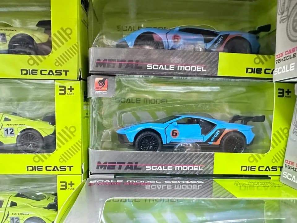 Metalowy model samochodu wyścigowego pomarańczowy Die-Cast AMZ Toys