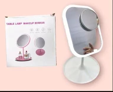 Lampka Świeci 3 Kolor