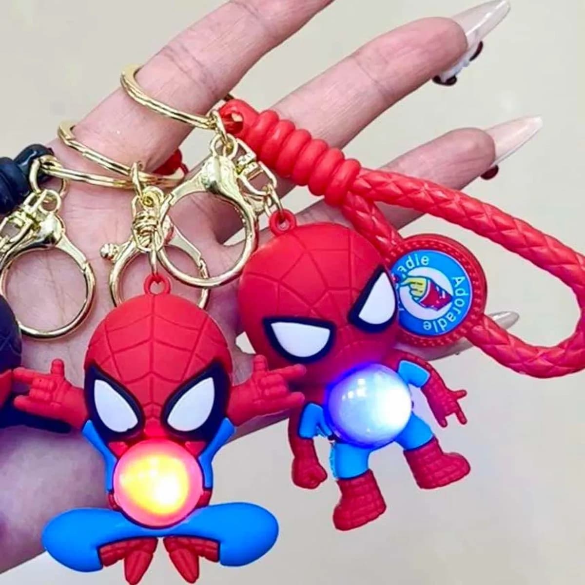 Brelok do Kluczy Spider-Man z Latarką LED i Paskiem, 24 szt.