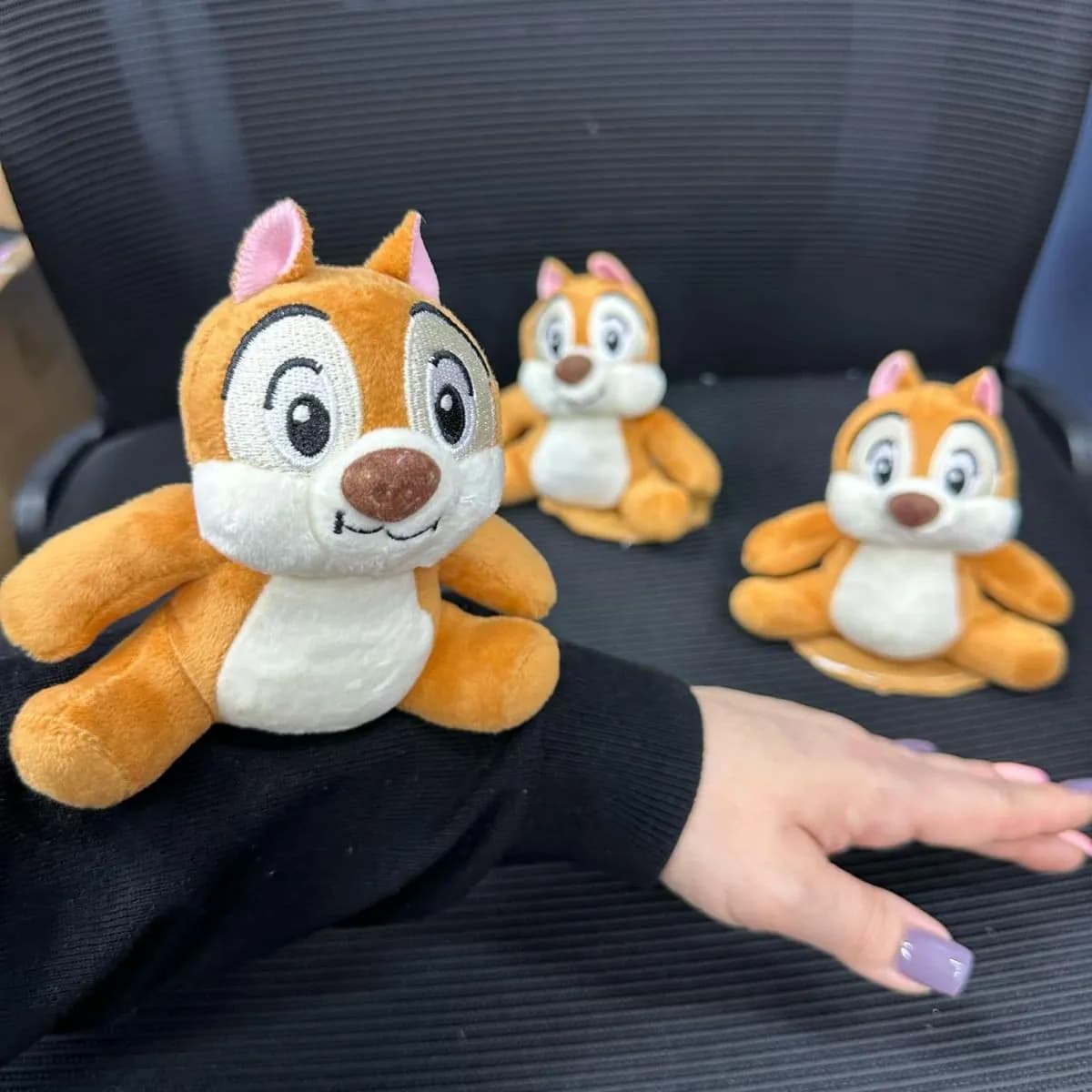 Maskotka na Rzep Chip & Dale - Pluszowa Zabawka z Podstawką