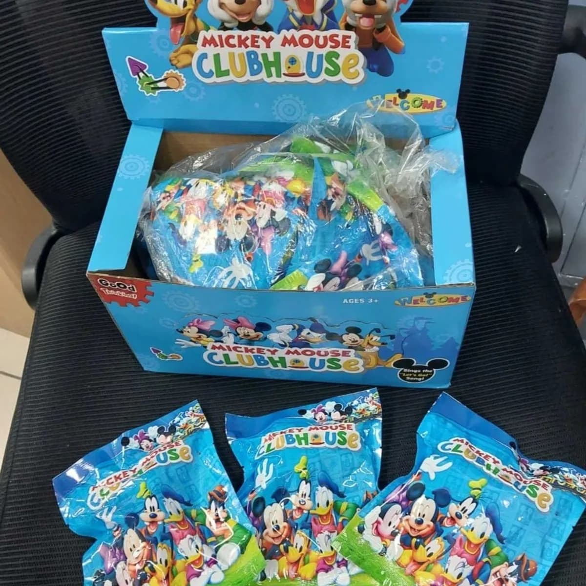 Saszetki Mickey Mouse Club House - Mini Zabawki Niespodzianki 24 szt.