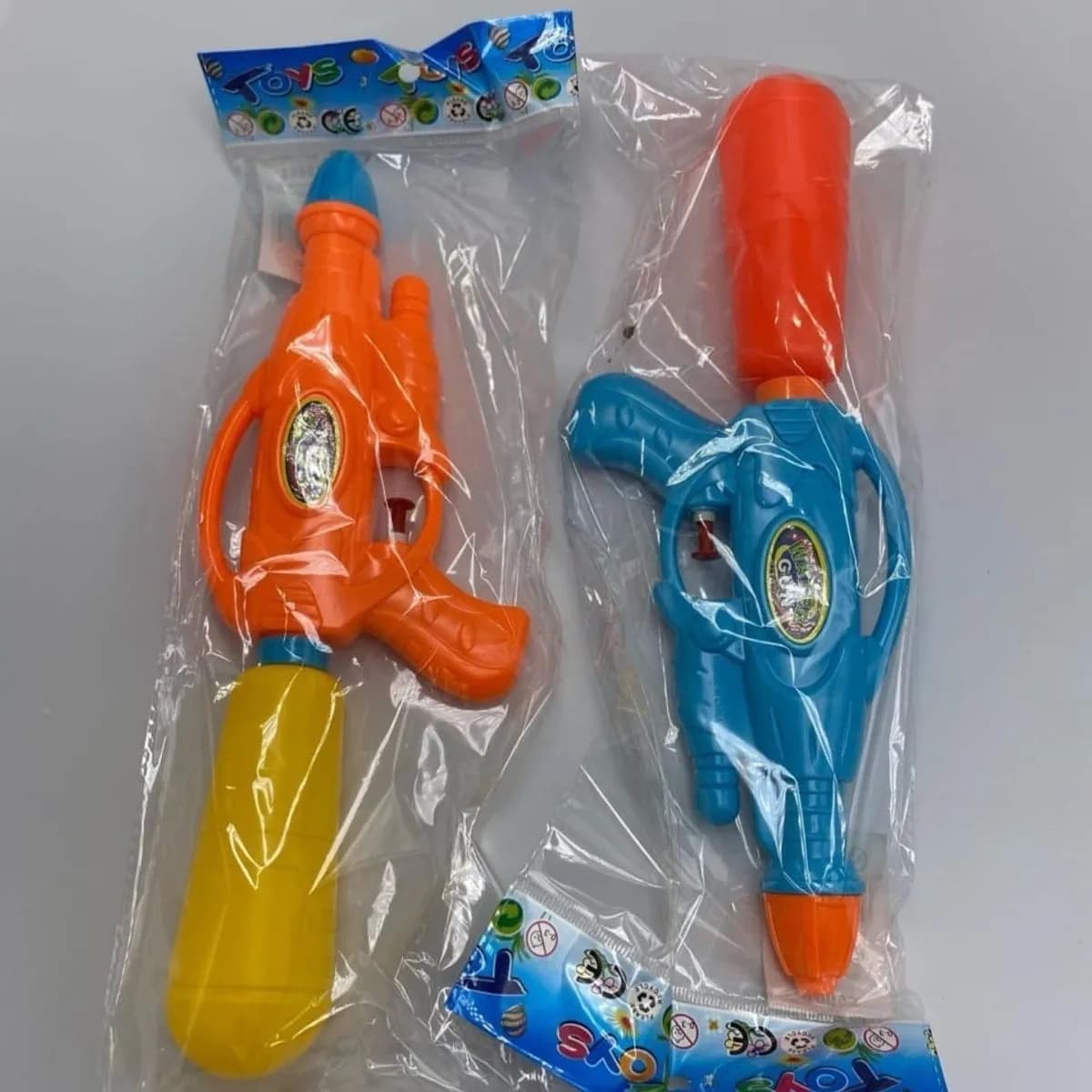 Zabawka Pistolety na Wodę z odkręcanym zbiornikiem, mix kolorów