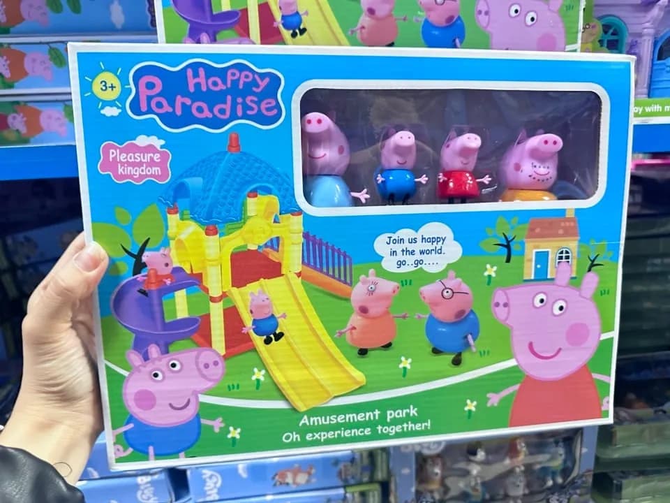 Zestaw Happy Paradise - Figurki Świnki Plac Zabaw 4 szt.