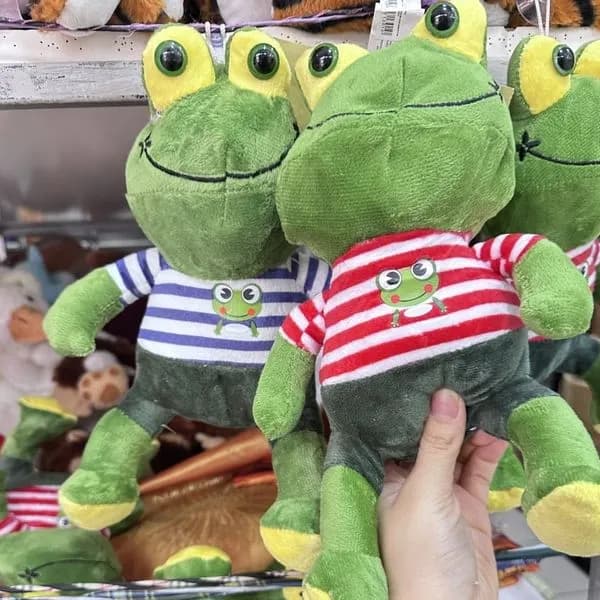 Maskotka Pluszowa Żaba 25cm w Pasiastym Ubranku Mix