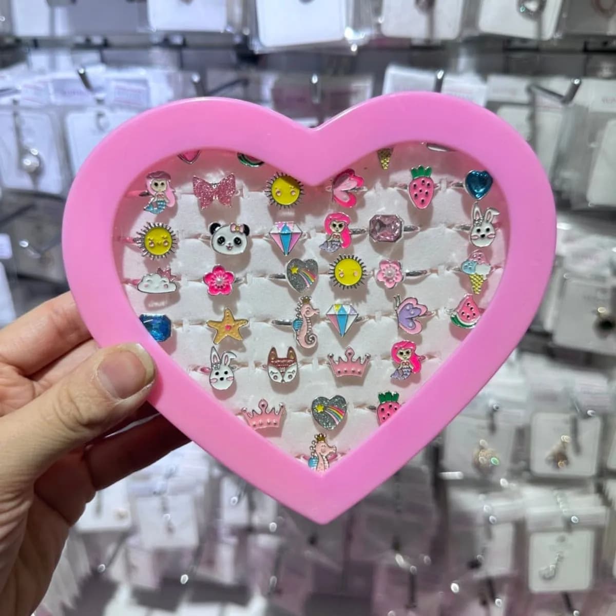 Zestaw Biżuterii dla Dzieci - 36 Pierścionków w Sercu, 6 szt