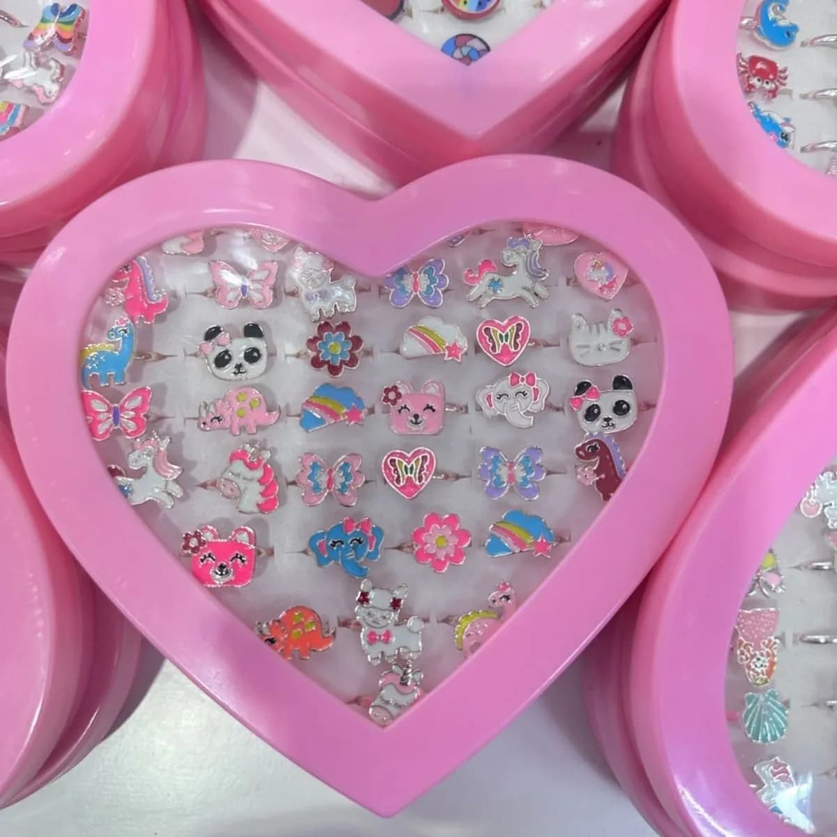 Zestaw Biżuterii dla Dzieci - 36 Pierścionków w Sercu, 6 szt