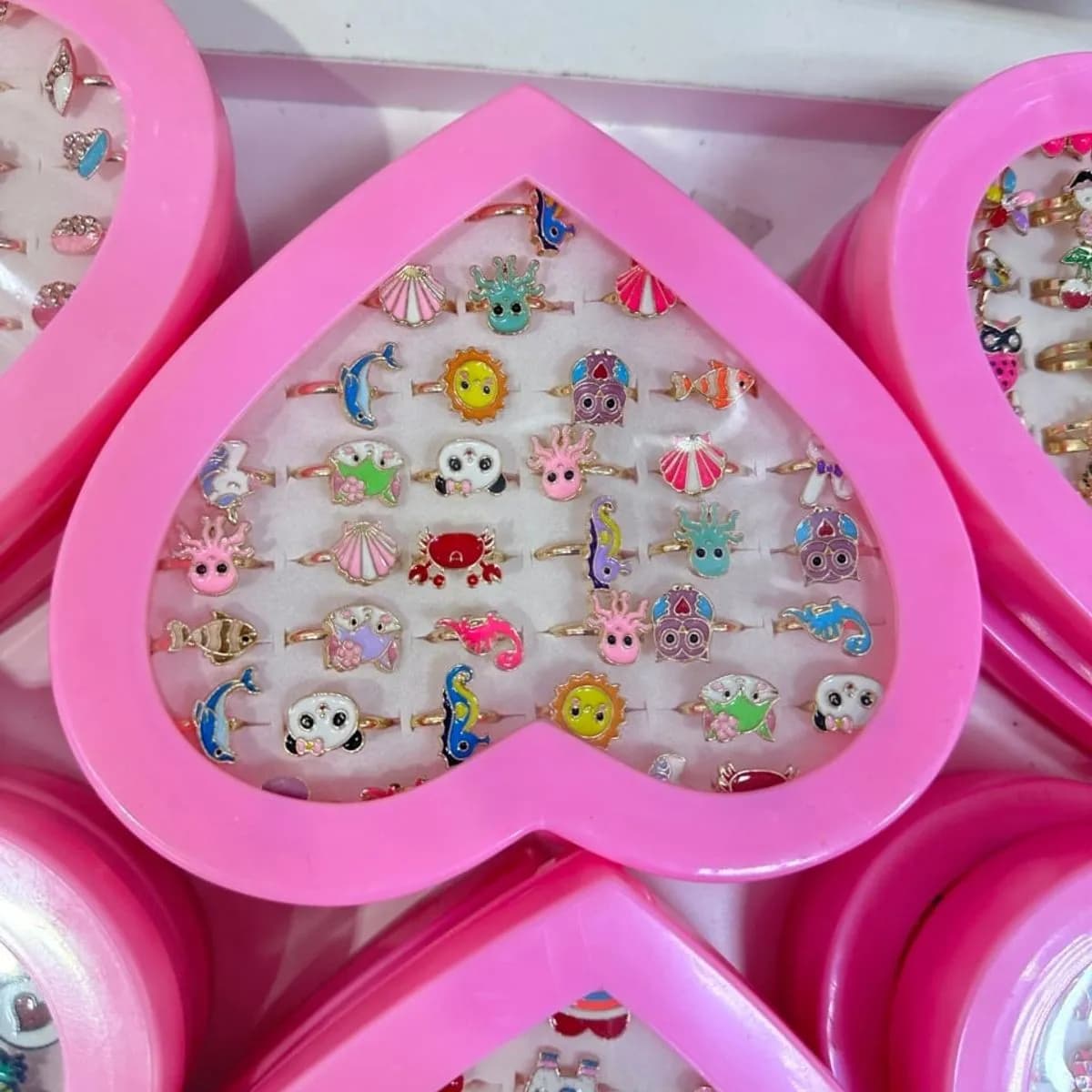 Zestaw Biżuterii dla Dzieci - 36 Pierścionków w Sercu, 6 szt