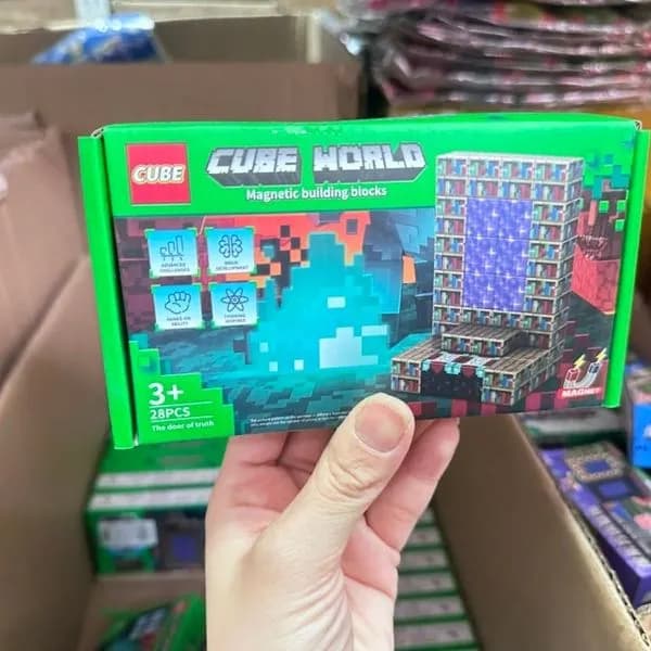 Zabawki Cube World Magnetic Building Blocks 28PCS