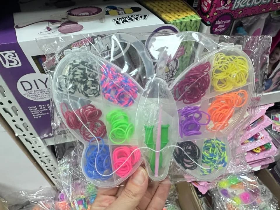 Zestaw Gumki Kolorowy do Bransoletek Pudełko Motyl 12szt