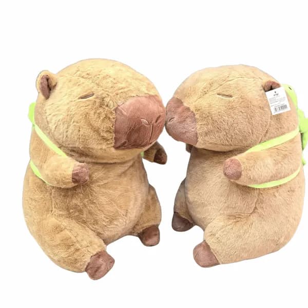 Maskotka Pluszowa Kapibara z Zielonym Plecakiem 50cm