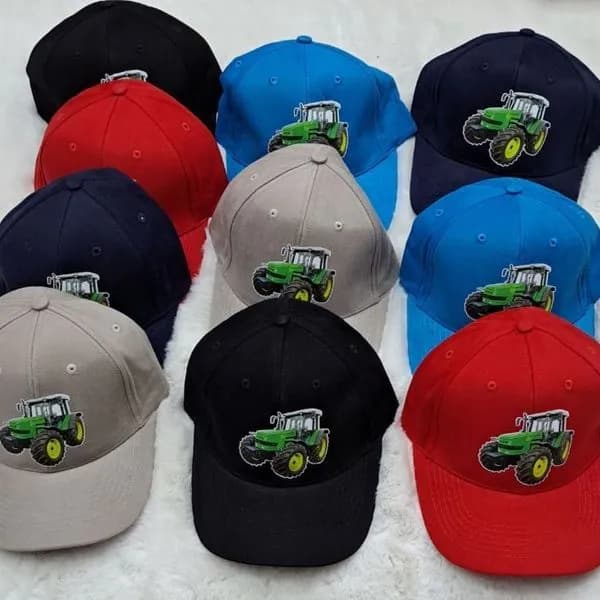 Czapka dla Dzieci z Traktorem, Mix Kolorów, 10 szt.