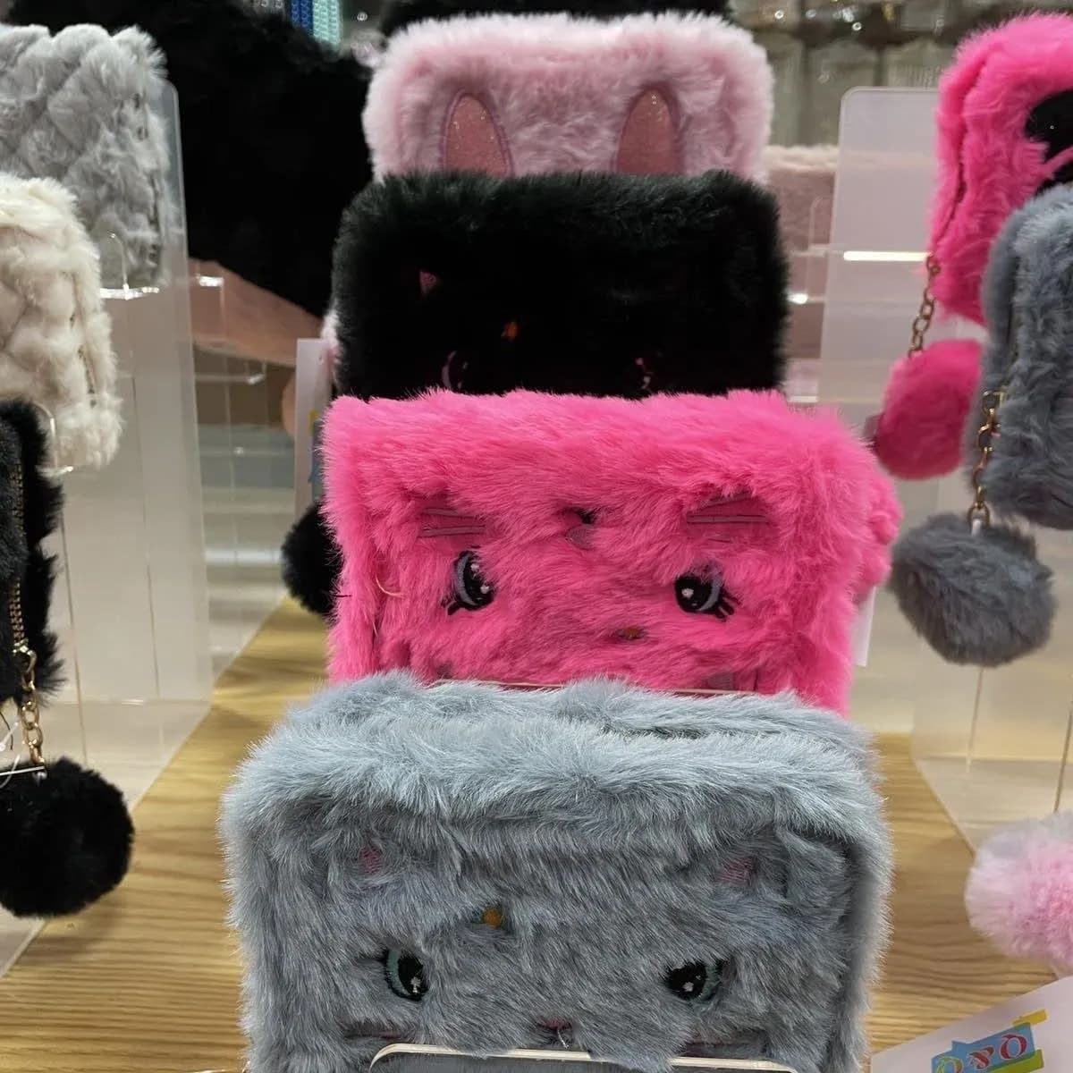 Mini Portfel z Kreskówek dla Dzieci Pluszowy Futrzany Mix Kolorów