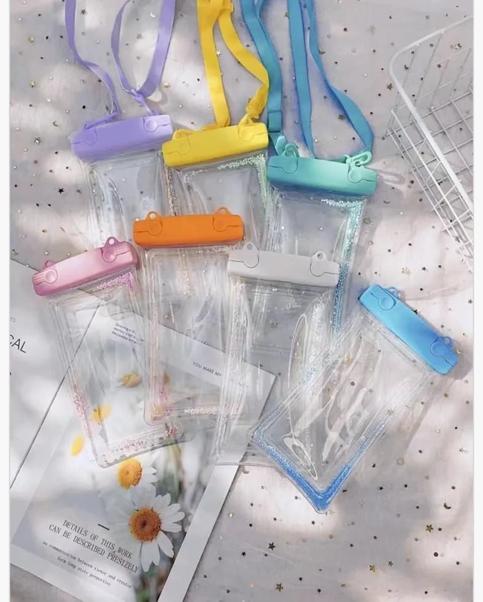 Etui Wodoodporne na Telefon 22x12cm ze Smyczą Mix Kolorów