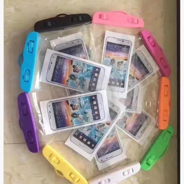 Etui Wodoodporne na Telefon 22x12cm Mix Kolorów z Blokadą