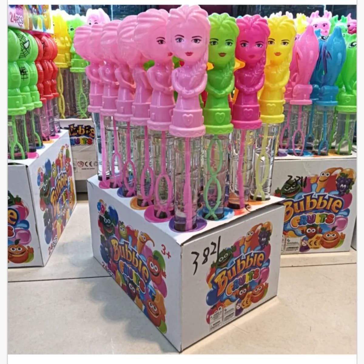 Miecz na Bańki Mydlane Księżniczka, 24 szt. Mix Kolorów