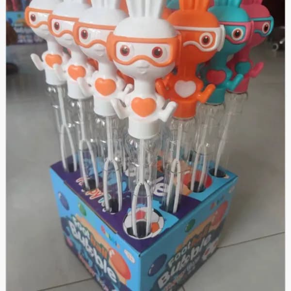 Miecz na Bańki Mydlane Królik w Goglach - Zestaw 16 szt.