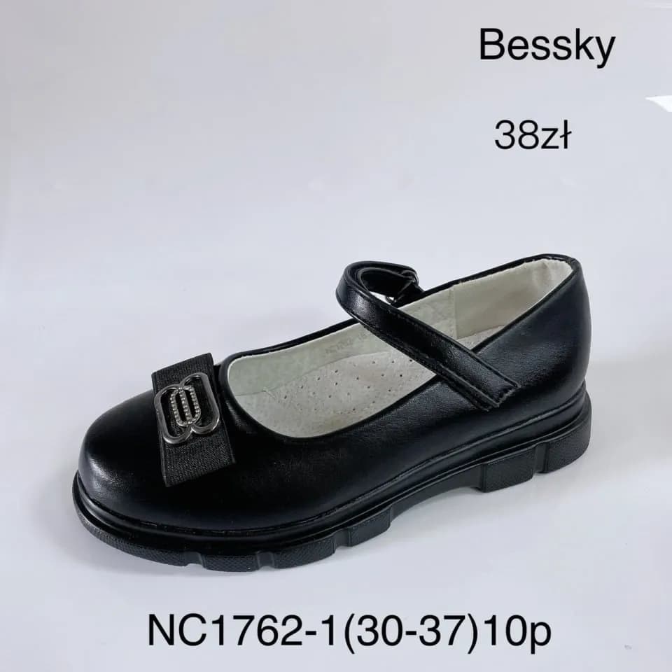 Półbuty Dziecięce Bessky Czarne Rozmiary 30-37 z Ozdobną Klamrą