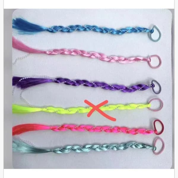 Warkocz na gumce z koralikami Debata o Perukach, 24 szt.