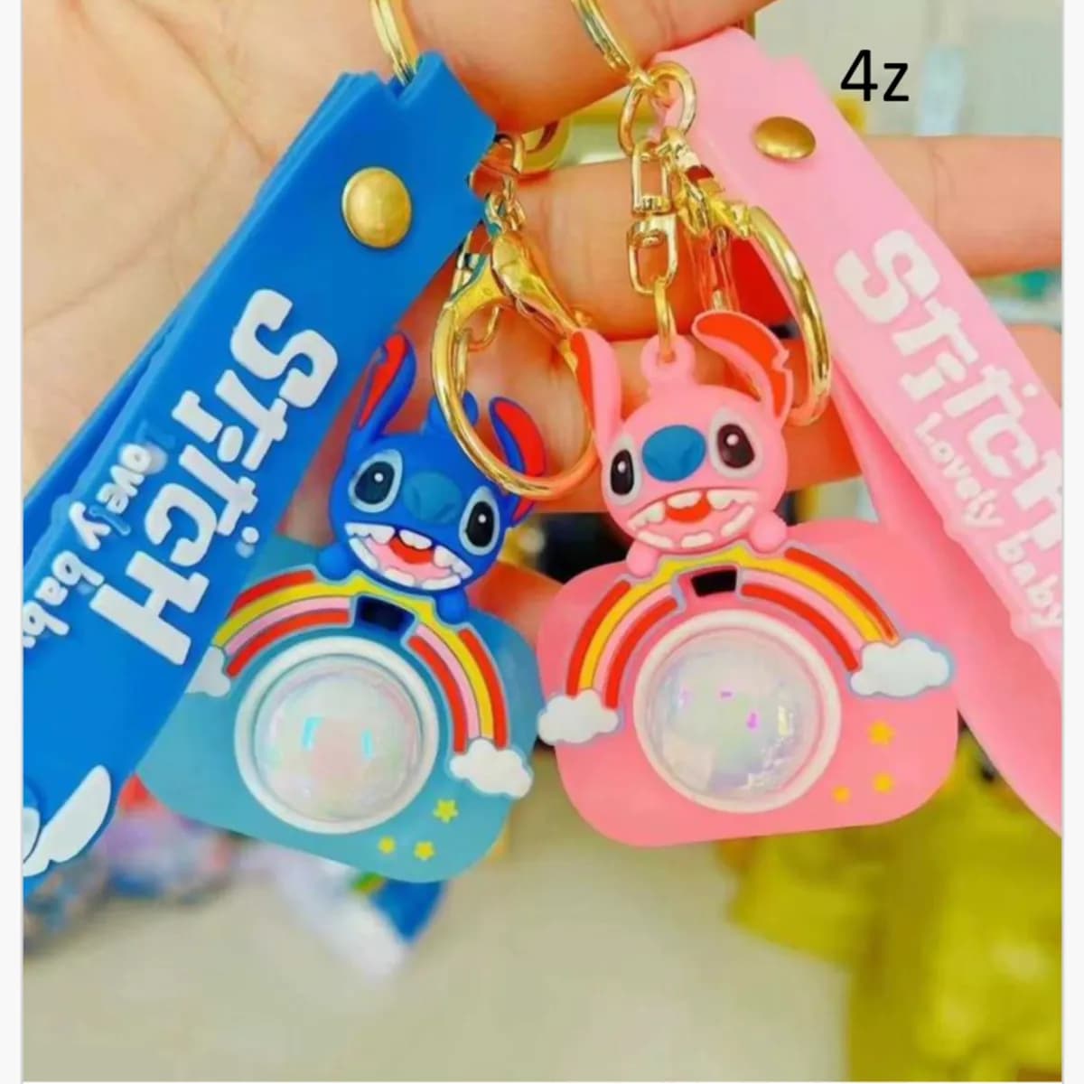 Brelok do Kluczy Stitch Aparat z Tęczą i Paskiem - 24 szt.