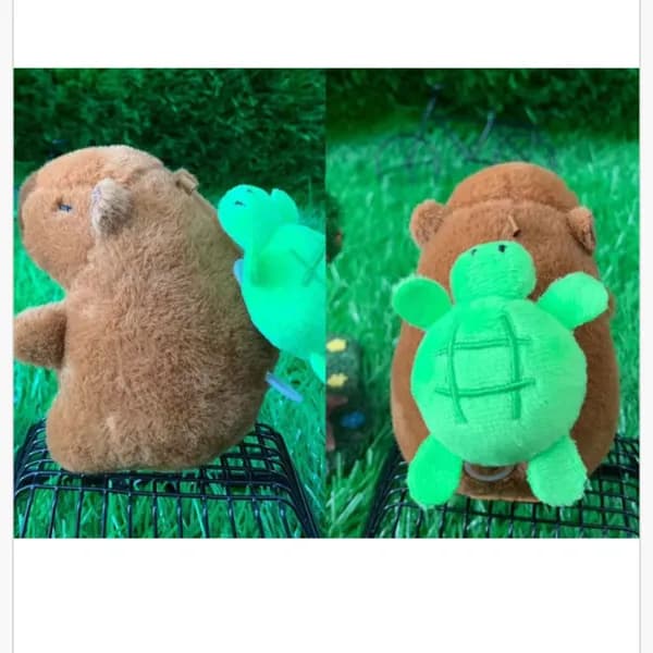 Brelok do Kluczy Kapibara z Żółwiem na Plecach, Pluszowy