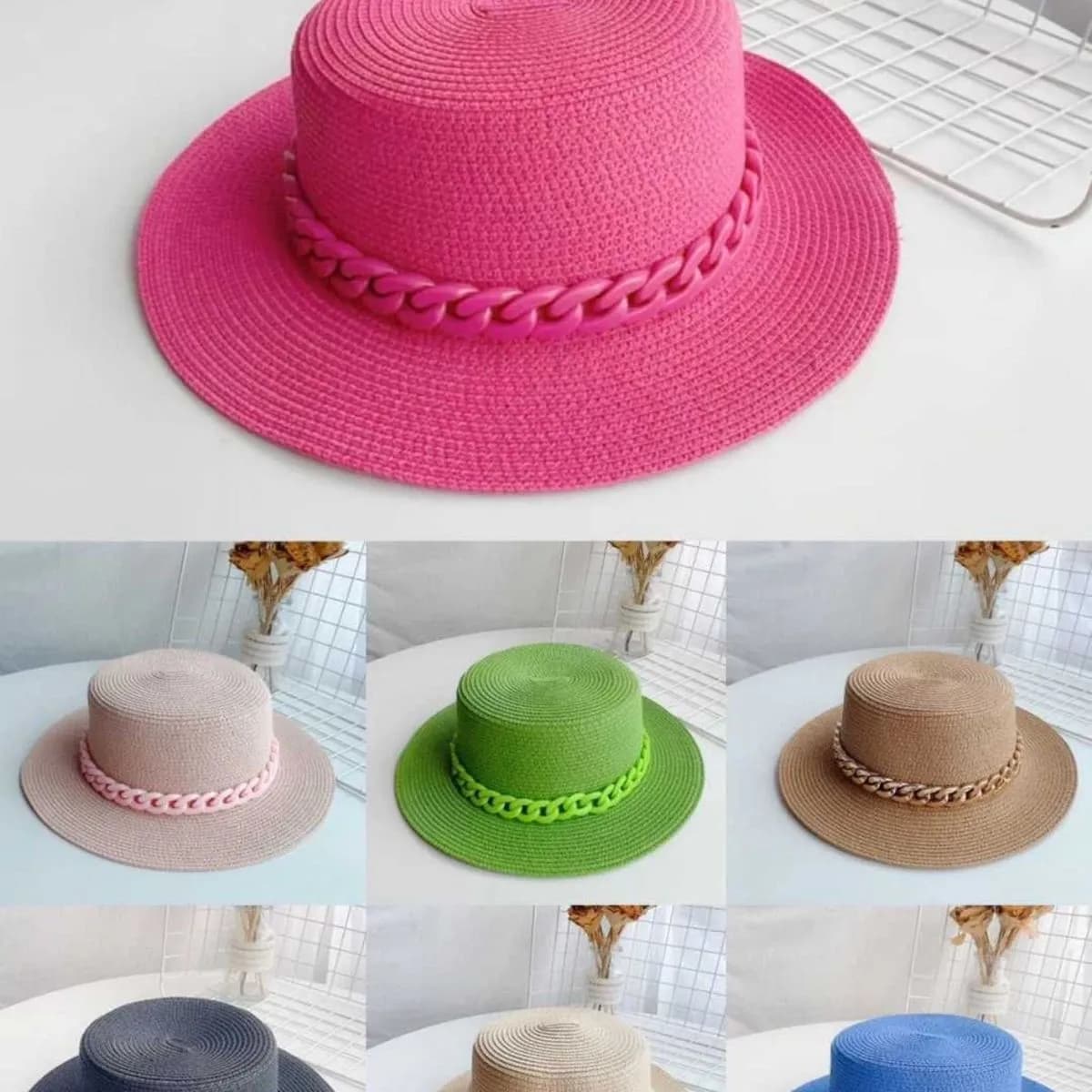 Kapelusz damski słomkowy z ozdobnym łańcuchem mix kolorów