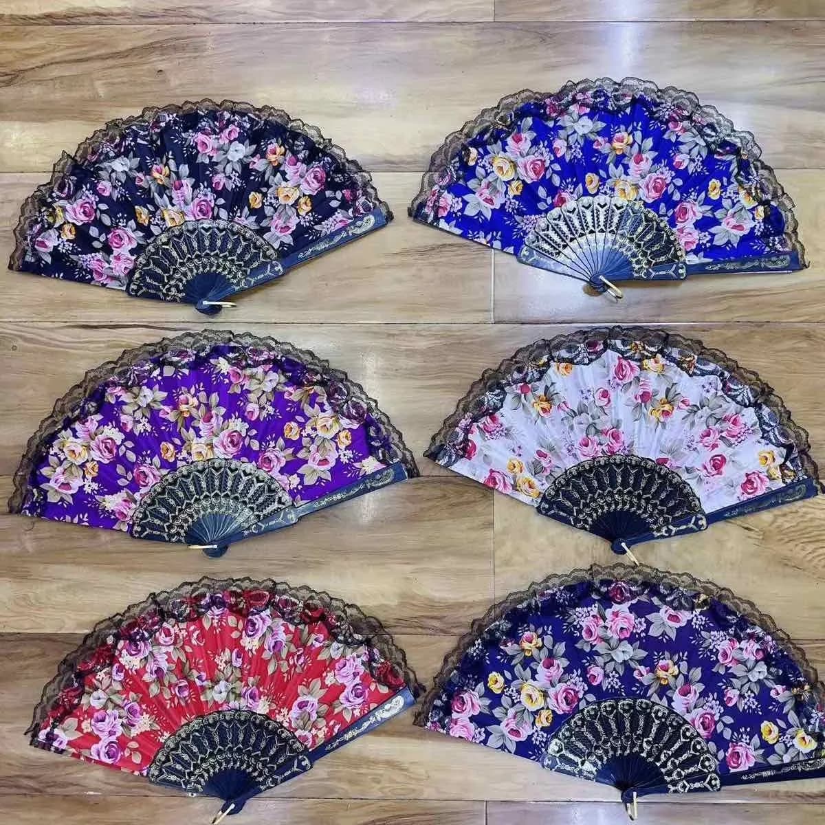 Wachlarz Chinki kwiatowy z koronką, mix kolorów PK17525