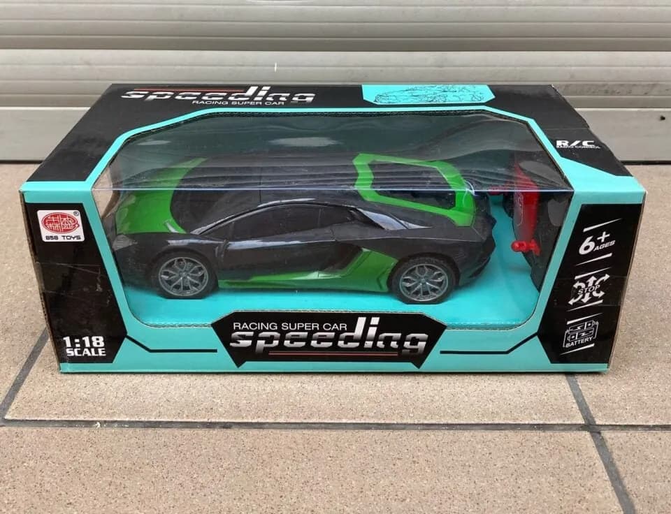 Samochód Sterowany Racing Super Car 1:18 R/C BSB Toys Czarno-Zielony