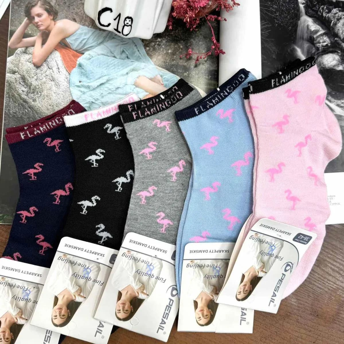 Skarpetki damskie z flamingami Peacot C18 multikolor