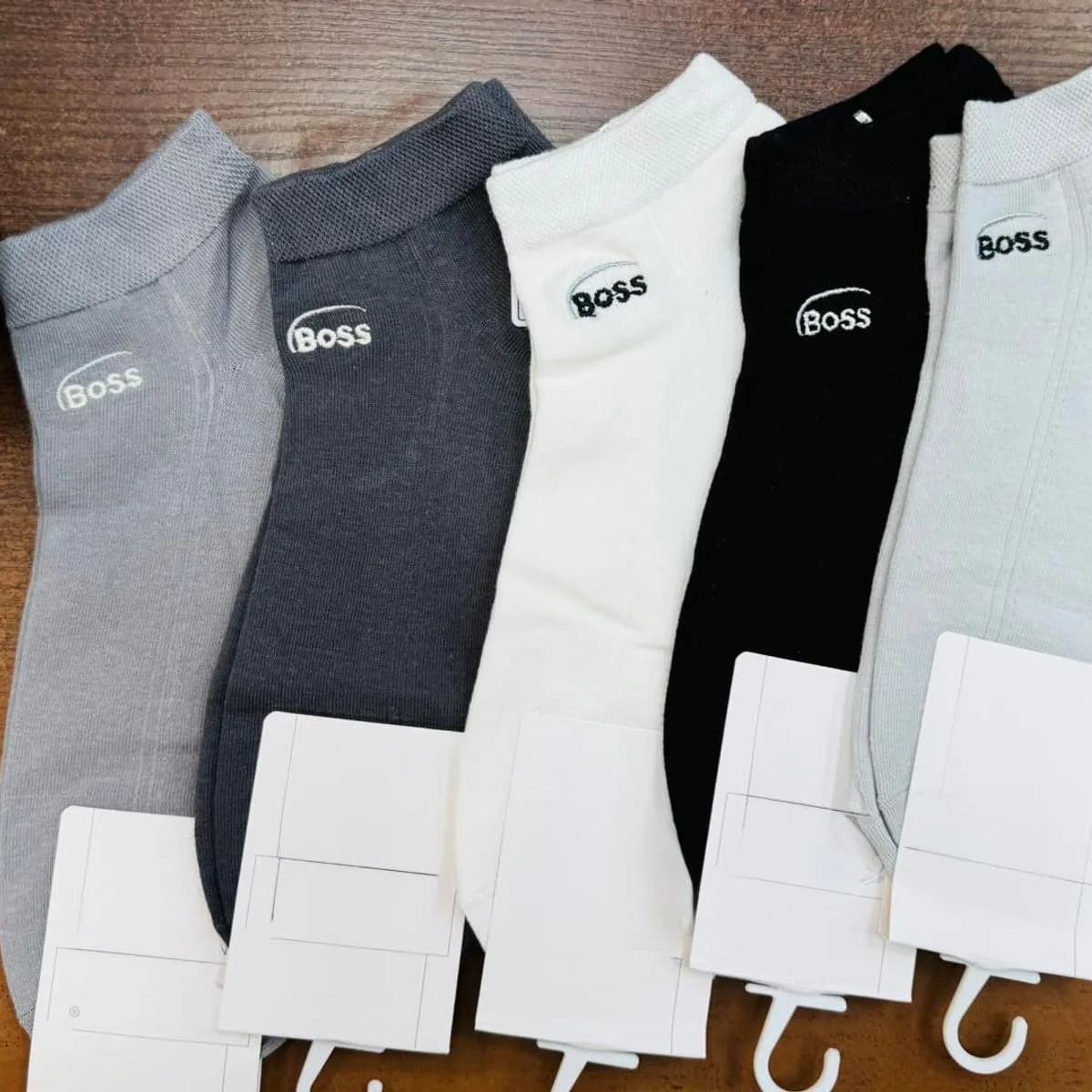 Skarpetki męskie niskie BOSS CB szary/czarny/biały